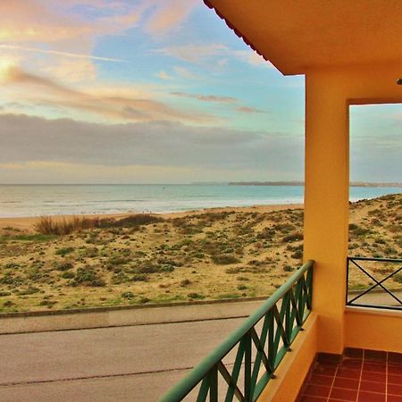 Supertubos Beach Hostel Атогиа-да-Балейя Номер фото
