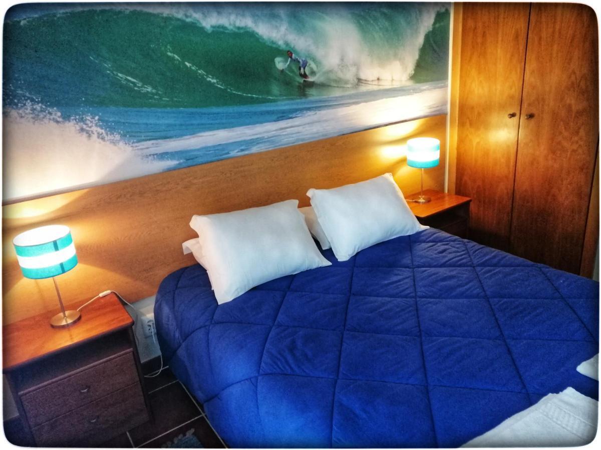 Supertubos Beach Hostel Атогиа-да-Балейя Экстерьер фото