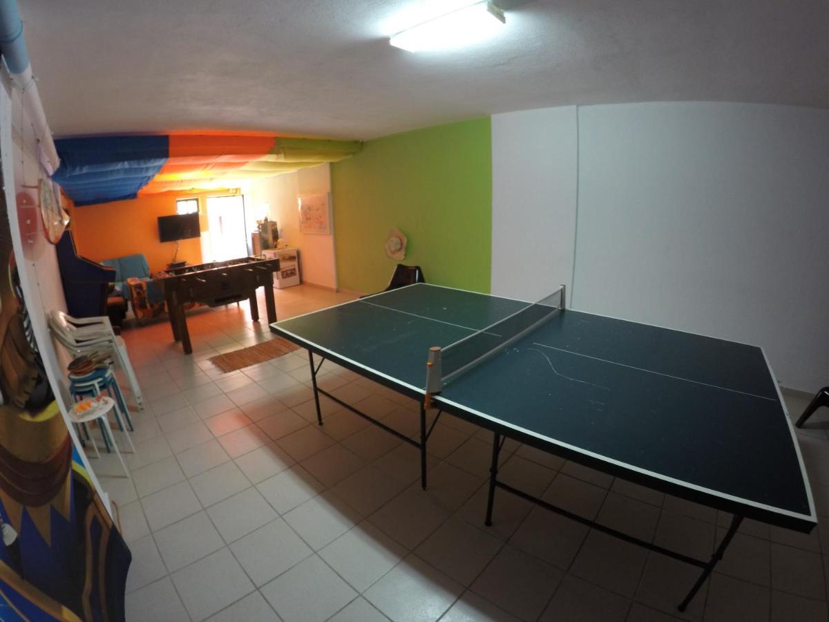 Supertubos Beach Hostel Атогиа-да-Балейя Экстерьер фото