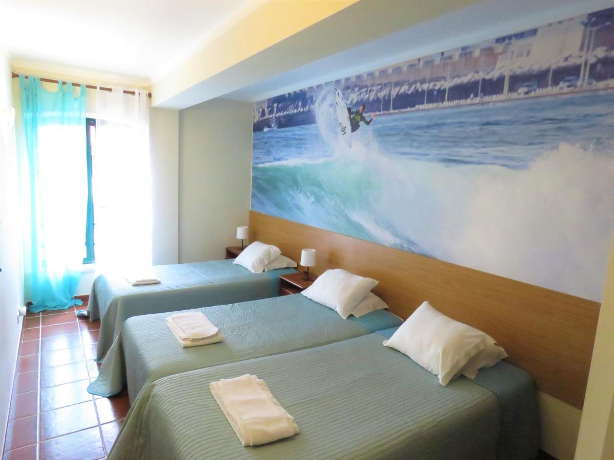 Supertubos Beach Hostel Атогиа-да-Балейя Экстерьер фото